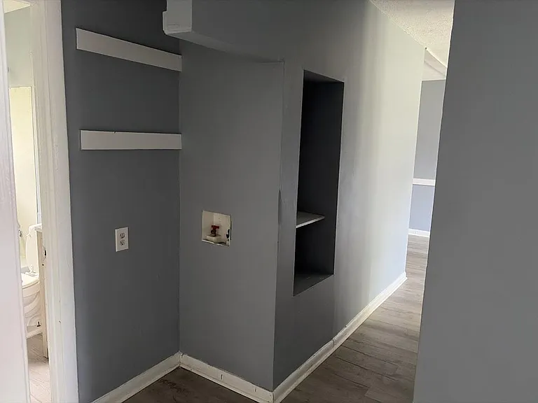 410 Beta St #C — Photo 7