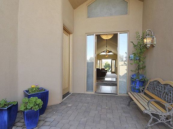 5th image of 9935 E Island Cir