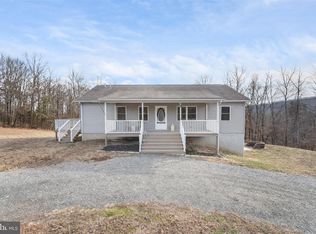 200 Mile Ridge Ests, Lebanon Church, VA 22641