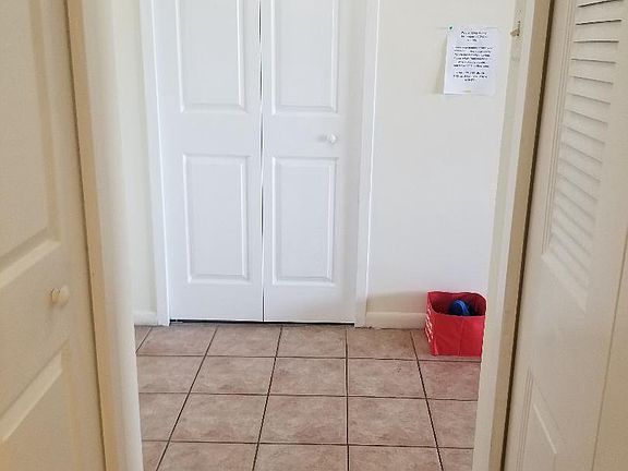 3rd image of 3701 S George Mason Dr Unit 1107N