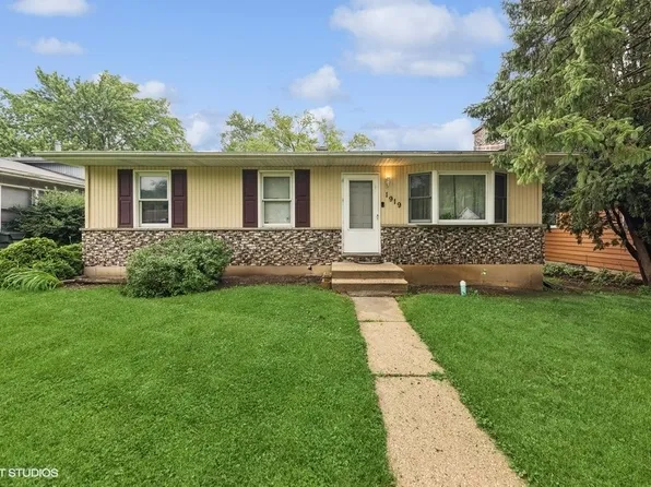 1919 Joanna Ave, Zion, IL 60099