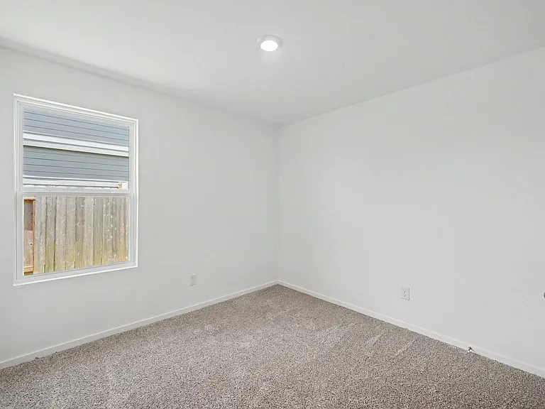40839 Hawthorne Glades St — Photo 29