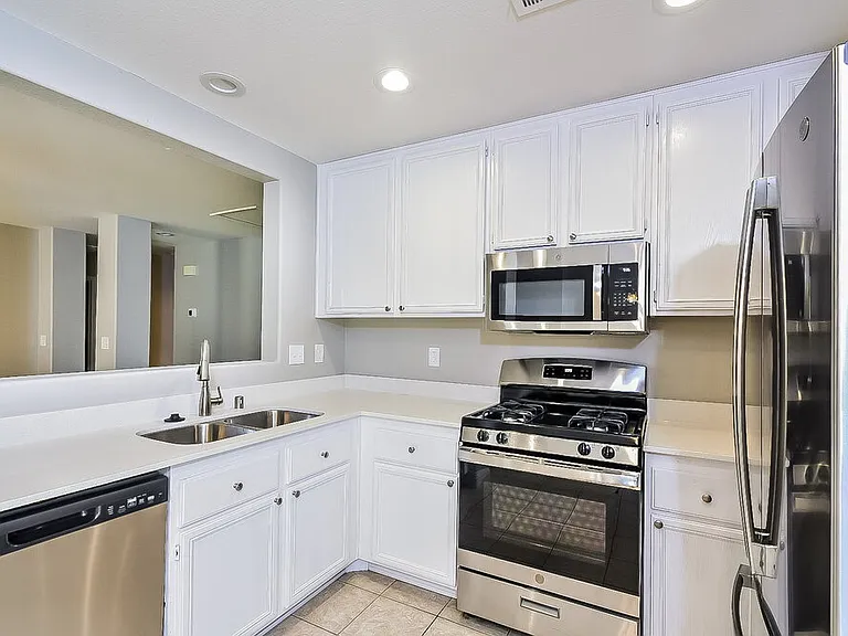 4913 Shady Rim Ct — Photo 8