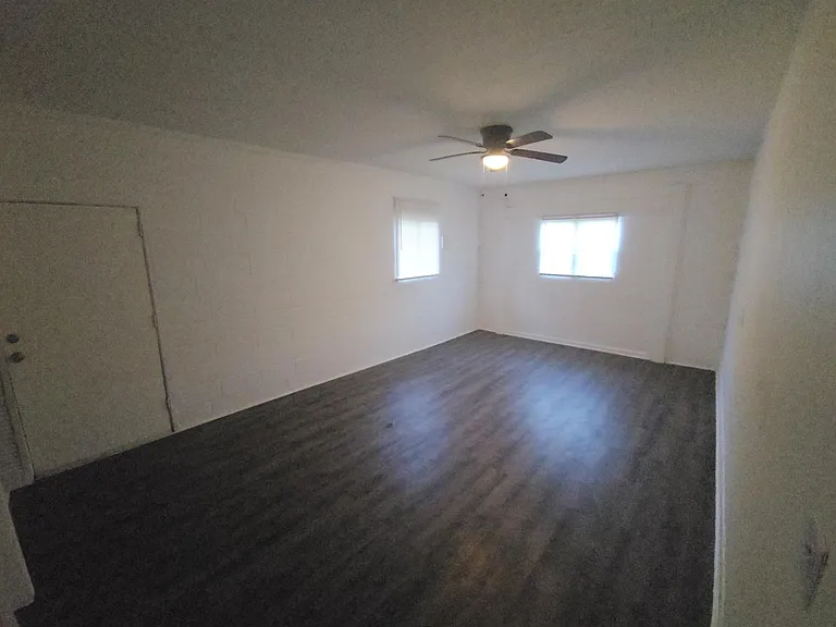 909 Ashland Ave — Photo 27