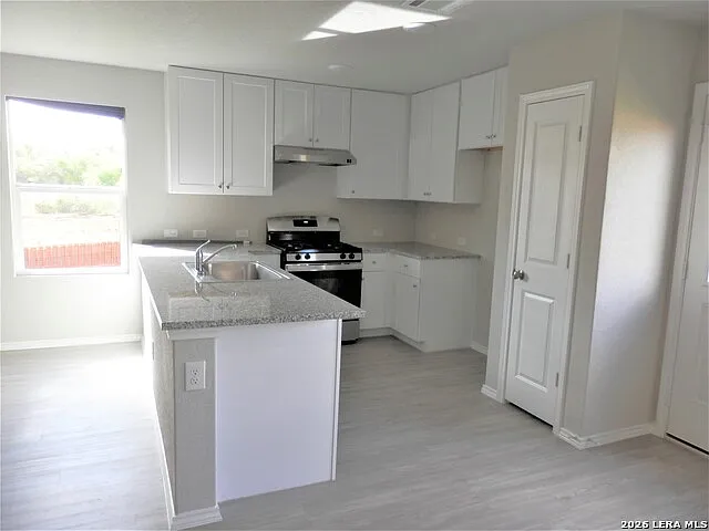 570 Blue Stem Rd — Photo 5