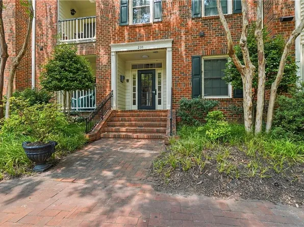 230 College Pl APT 222, Norfolk, VA 23510