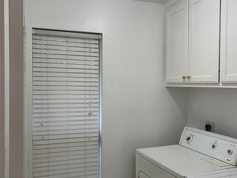 1008 Sun Meadow Ct — Photo 16