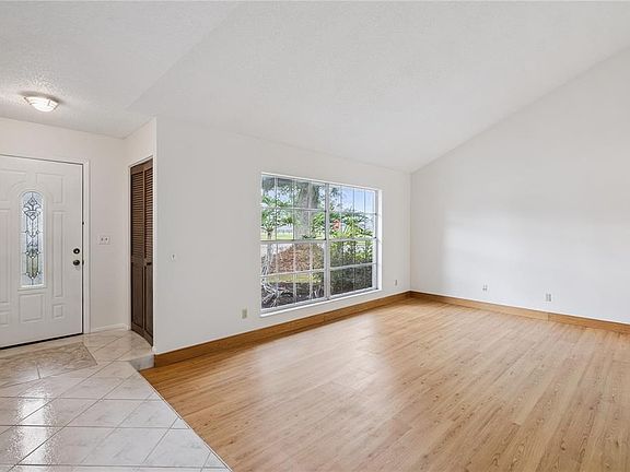 2nd image of 1298 MADELENA AVENUE