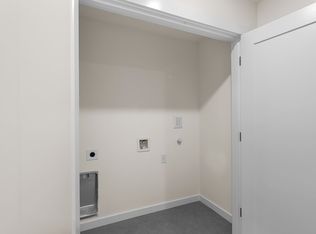 5026 SE Harrison St APT 1, Portland, OR