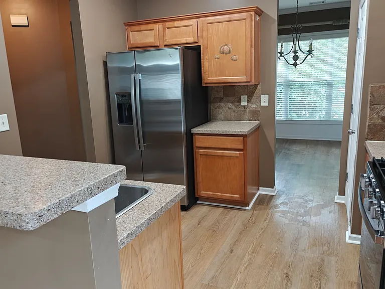 Kitchen (New Refrigerator)