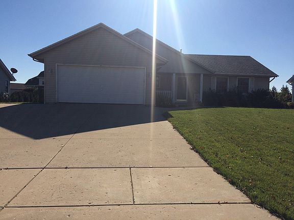 2nd image of 971 E Stonewood Dr