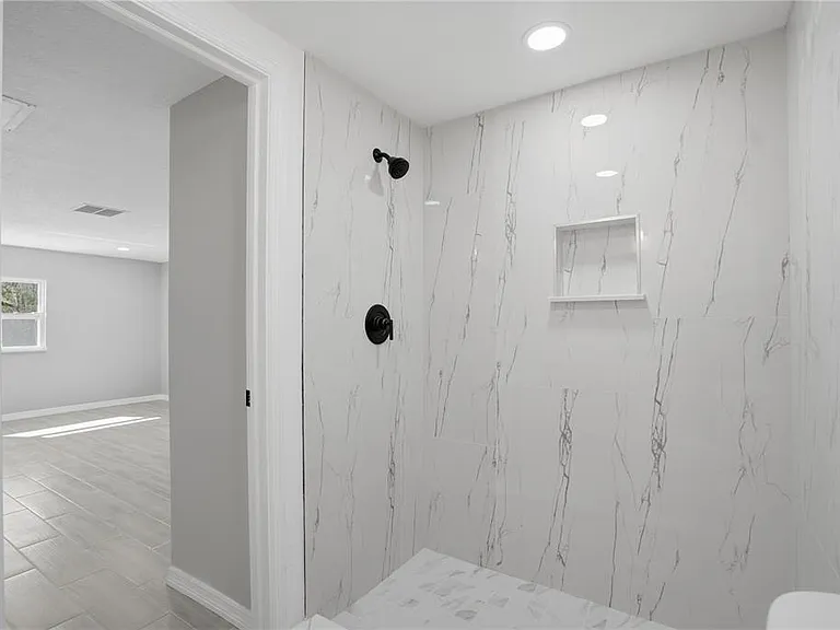 5543 Quist Dr — Photo 15