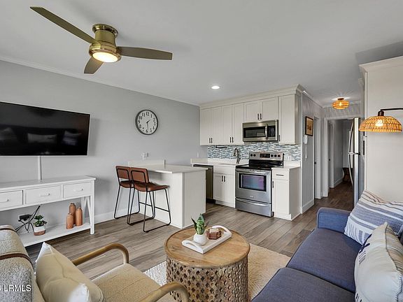 5th image of 40 Folly Field Road #124a
