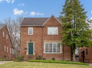 2700 Edgehill Rd, Cleveland Heights, OH 44106