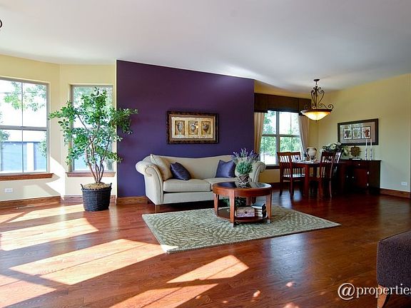 Living Room/Dining Room