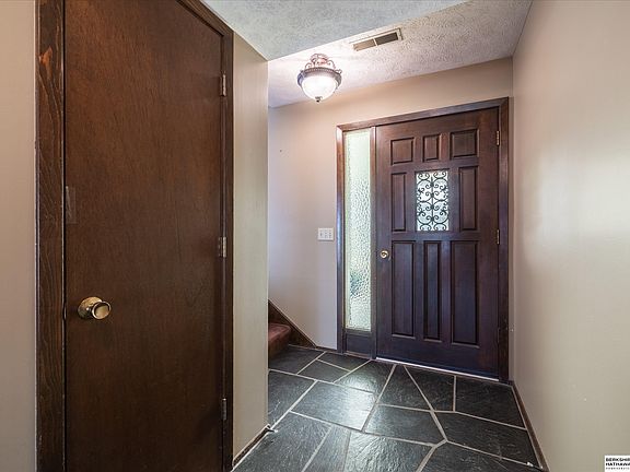 5th image of 14724 Jefferson Cir