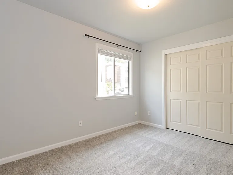 933 29th Ave S #A — Photo 21