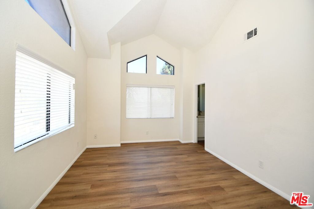 15111 Freeman Ave Unit 1, Lawndale, CA - View 4