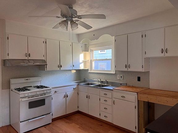 3rd image of 87 Crestmont Rd