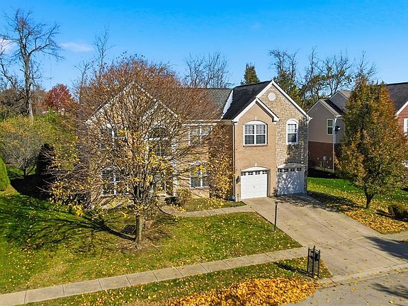 2nd image of 2585 Hingham Ln