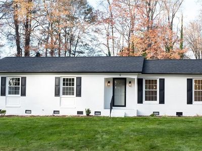 4 Amberhill Ct, Greensboro, NC, 27455