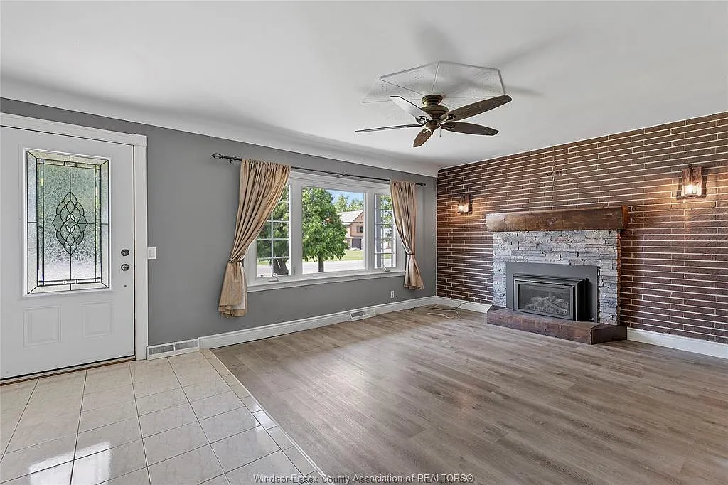 3 bed, $2,600 — Photo 4