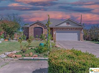604 Kates Way, Hutto, TX 78634