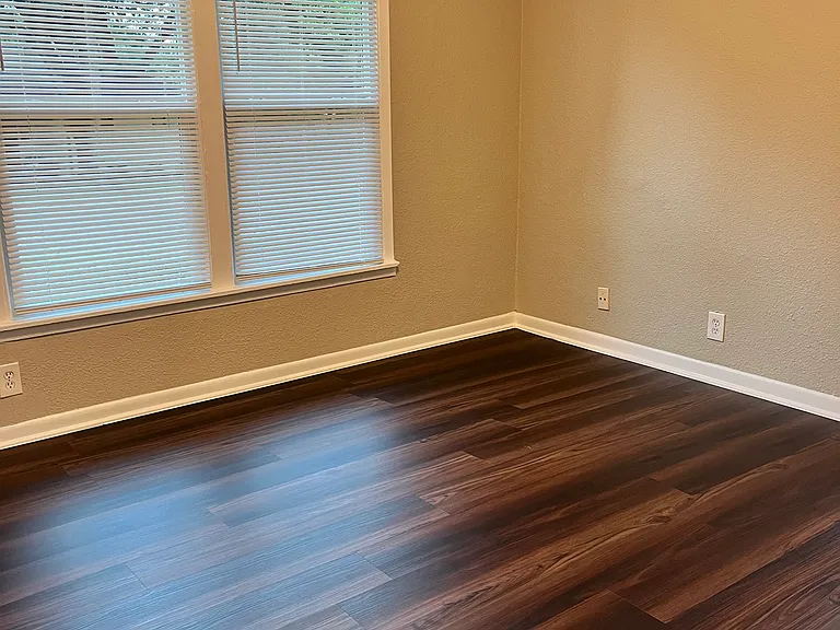 Norwood Dr — Photo 10
