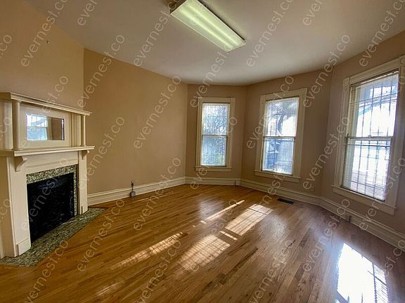 2nd image of 1911 McCallie Ave