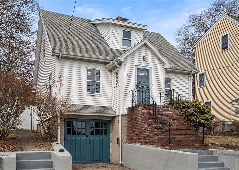 1st image of 451 Appleton St