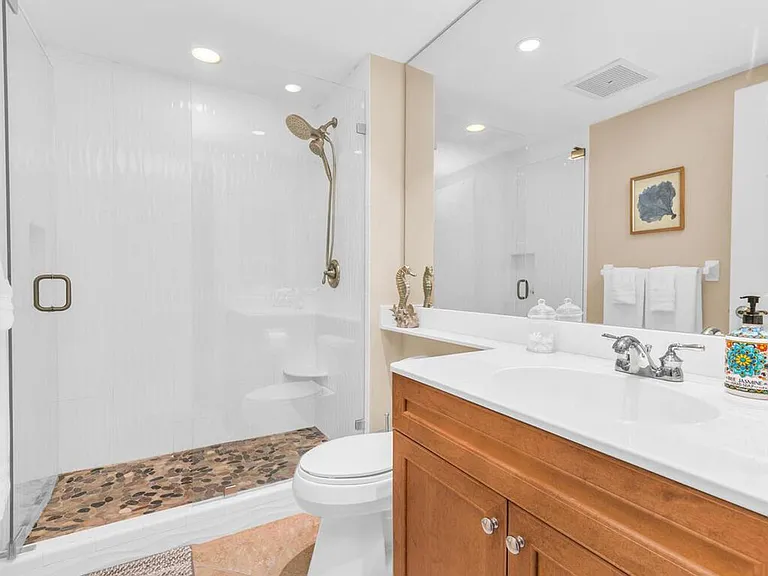 1065 Borghese Way #1105 — Photo 13
