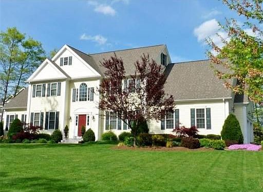 1st image of 11 Berkshire Dr