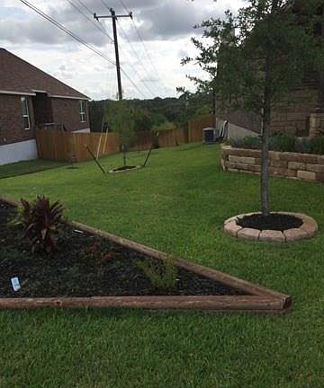 3rd image of 3371 Vineyard Trl