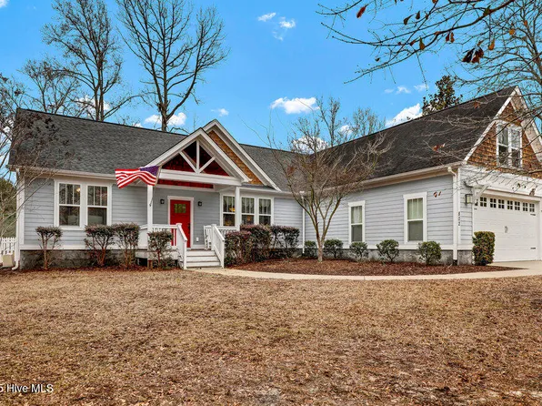 802 Sarah Lane, Hampstead, NC 28443