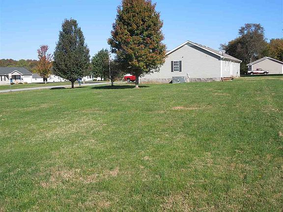 5th image of 102 Rolling Meadows Dr