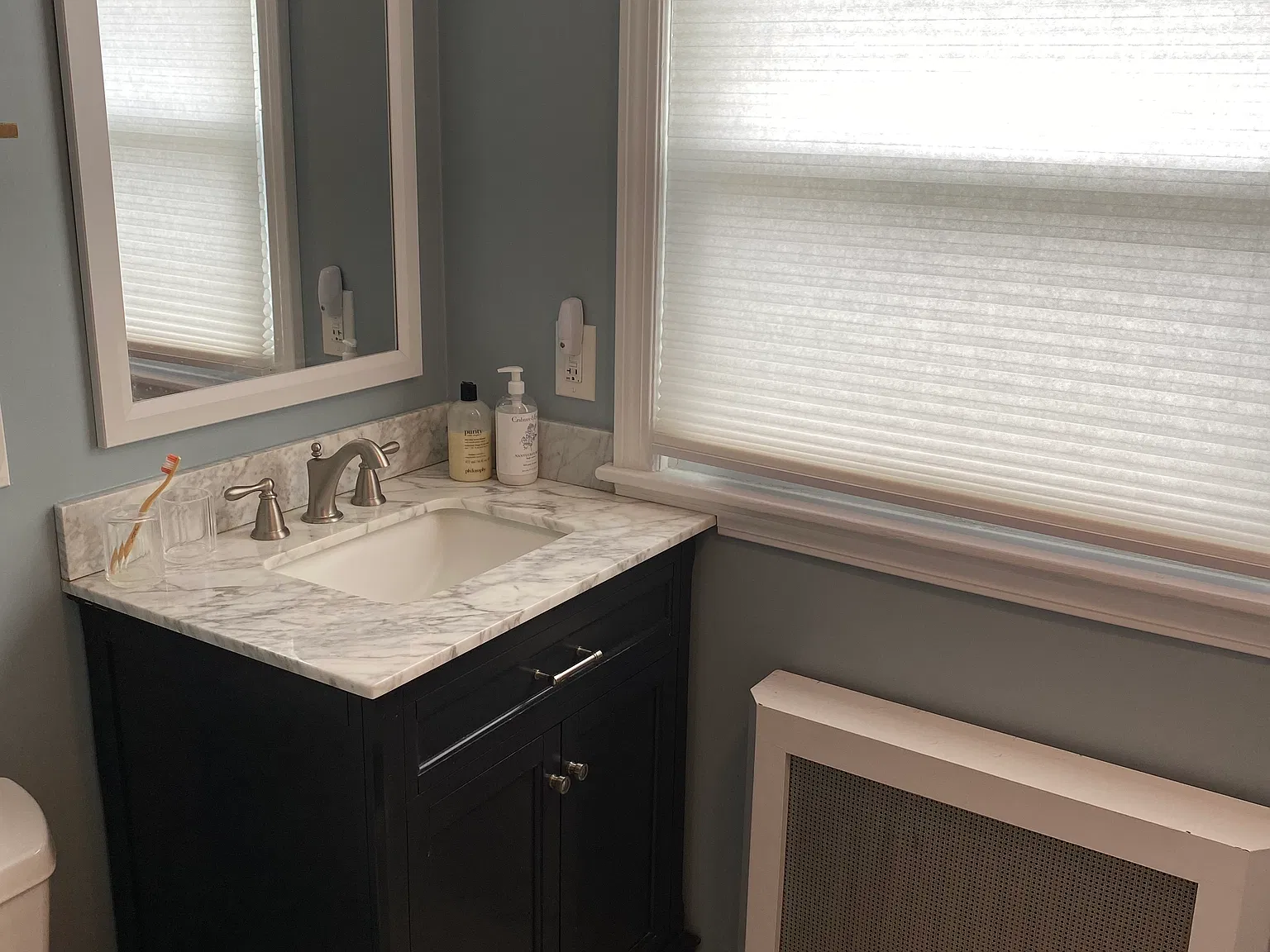 3 bed, 1.5 bath, 1400 sqft, $2,200 — Photo 4