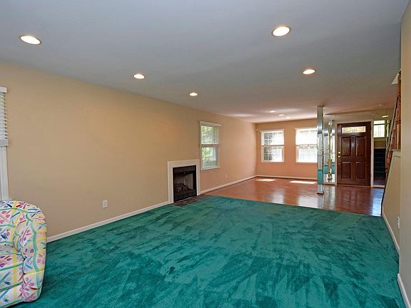 5th image of 7447 Muchmore Close