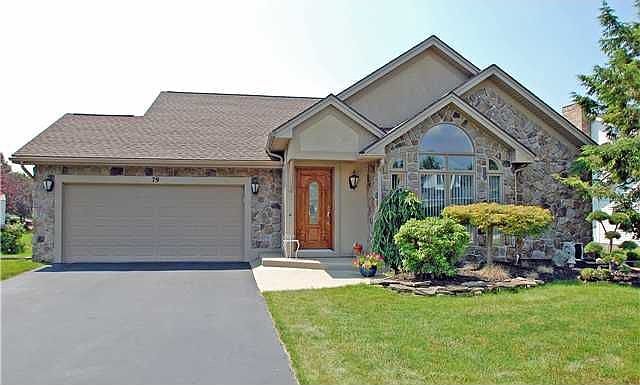 1st image of 79 Legacy Oak Trl