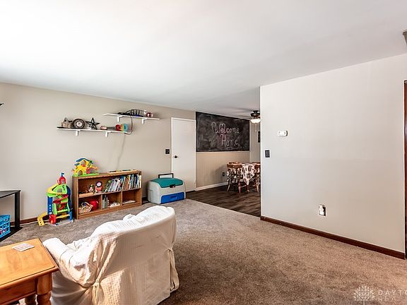 2nd image of 4612 Knobhill Dr