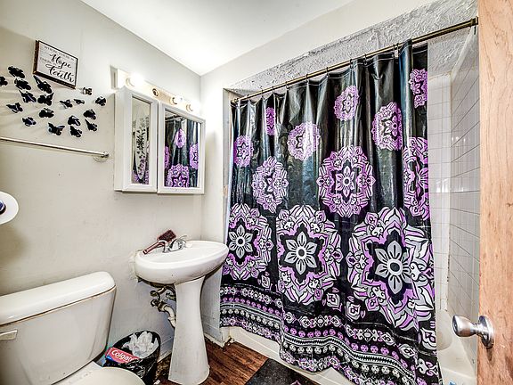 5th image of 13814 S Wentworth Ave