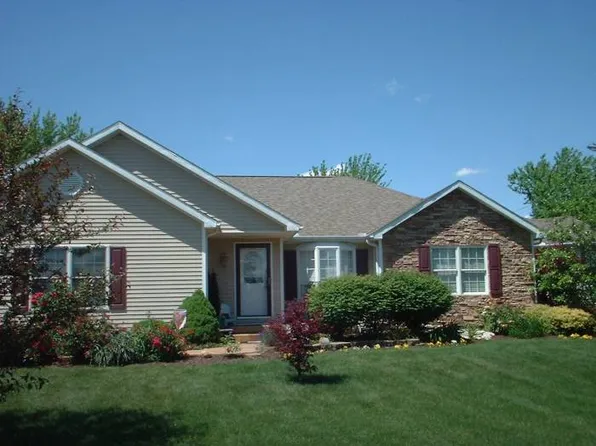 3029 Pecan Ave, Lima, OH 45806