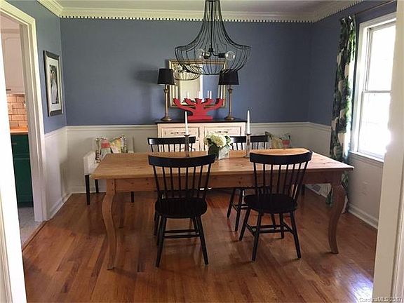 3rd image of 6712 Summerlin Pl