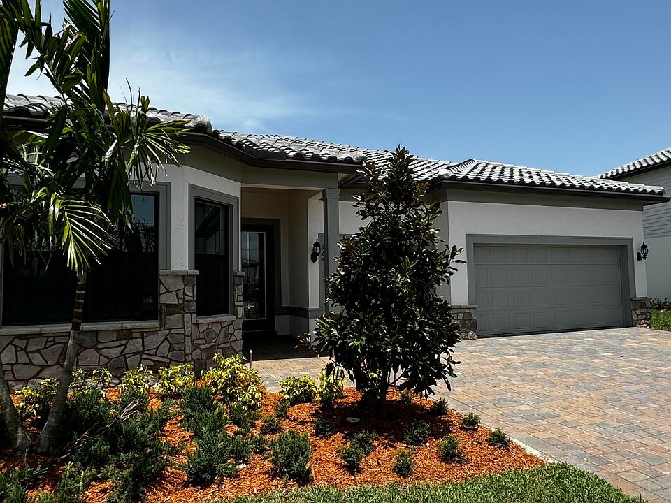1st image of 869 SE Courances Drive