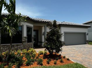 869 SE Courances Dr, Port Saint Lucie, FL 34984