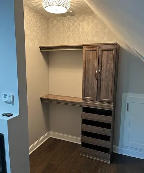 4039 N Whipple St #2 — Photo 6