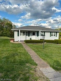 3rd image of 25 Grant Cir