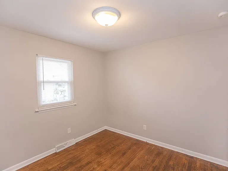 9275 Hickory St — Photo 17