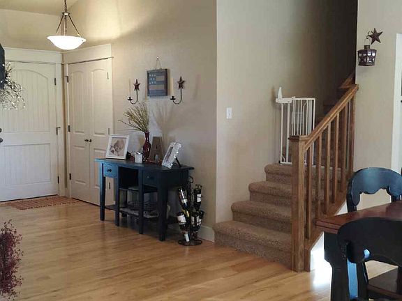 Front entry way from kitchen