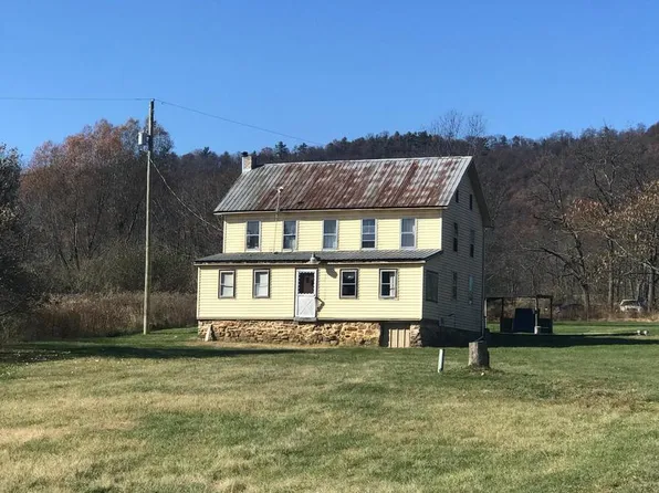 409 R And D Ln, Mc Connellsburg, PA 17233