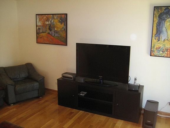 4th image of 1115 College Ave APT 2